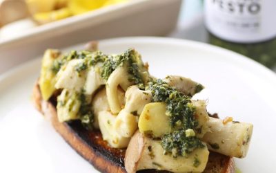 Mushrooms With Pesto On Toast